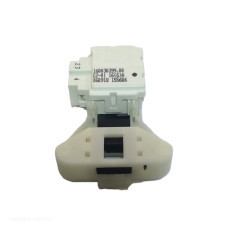Замок люка (двери) к стиральной машине Ariston C00309745